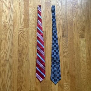 *2 Tommy Hilfiger Ties